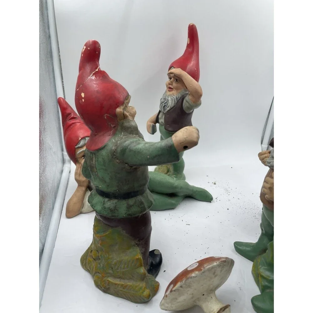 RARE Vintage Heissner West Germany Terracotta Garden Gnome Set of 4 + Mushroom